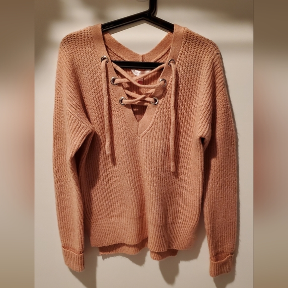 No Boundaries knit sweater (M) - Picture 2 of 4